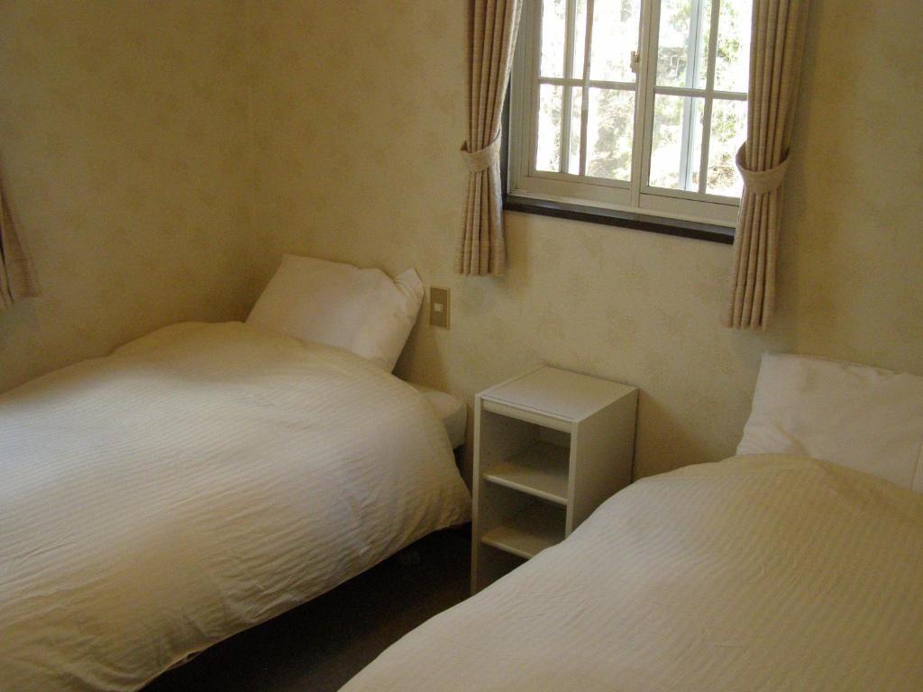 Sunny Side Hut Bed and Breakfast Hakuba Kamer foto